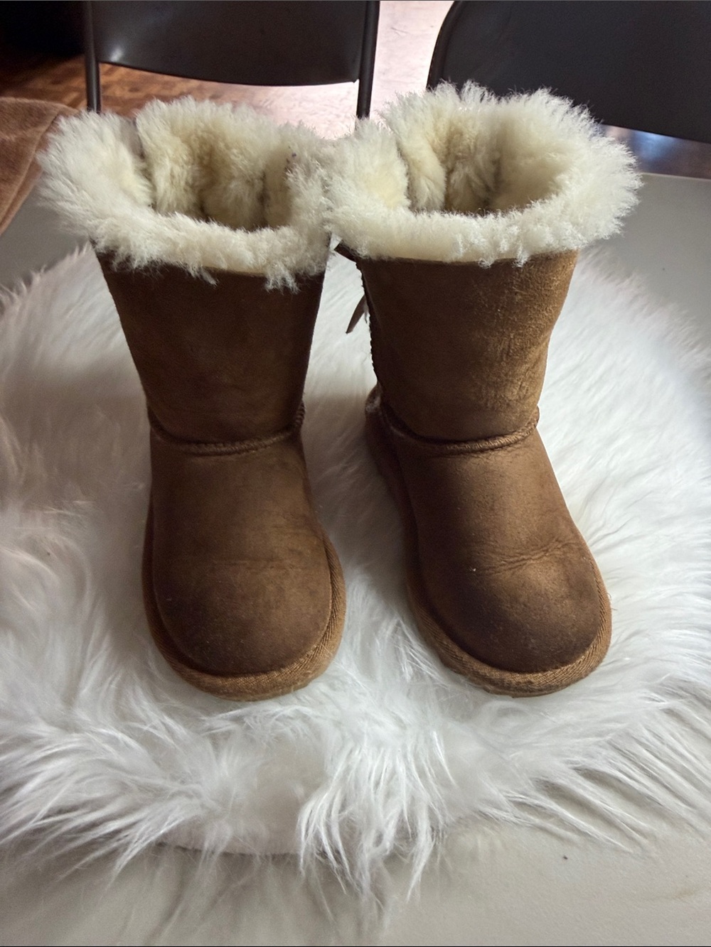 Kids UGG sheepskin boots